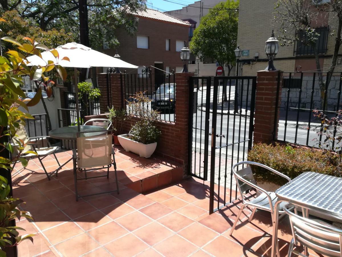 Hostal Brunete Exterior foto